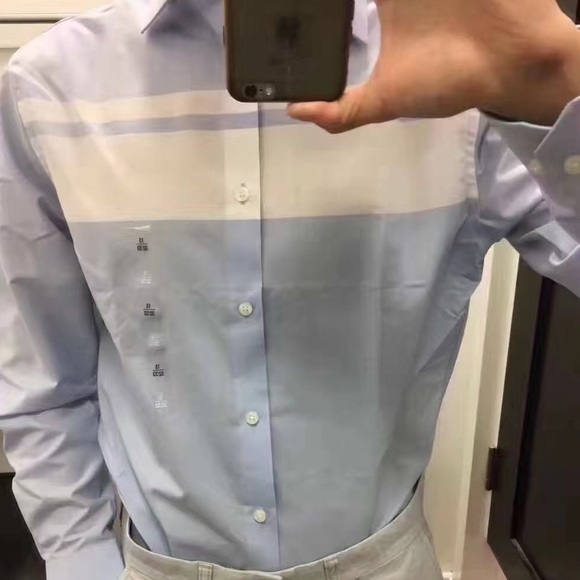Tommy Hilfiger Man Wrinkles Free Shirt - Picture 2 of 15